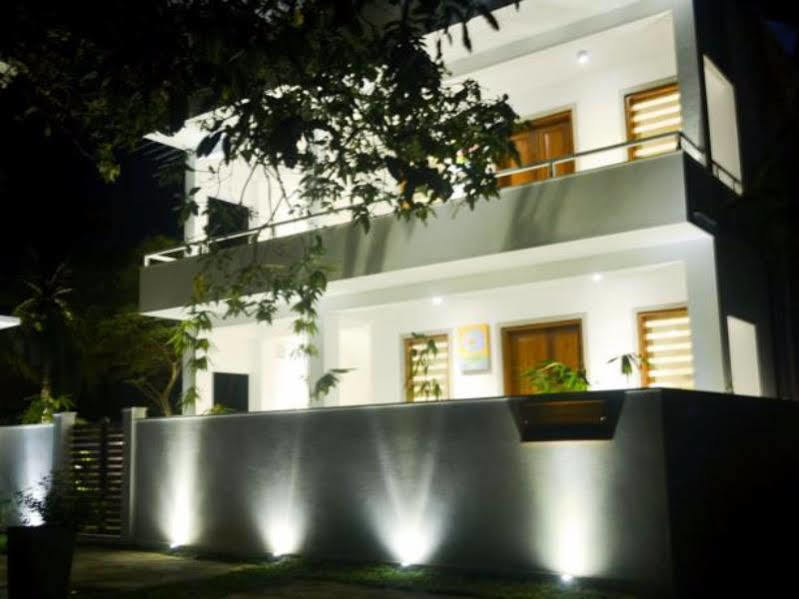 The Residence Hikkaduwa Εξωτερικό φωτογραφία